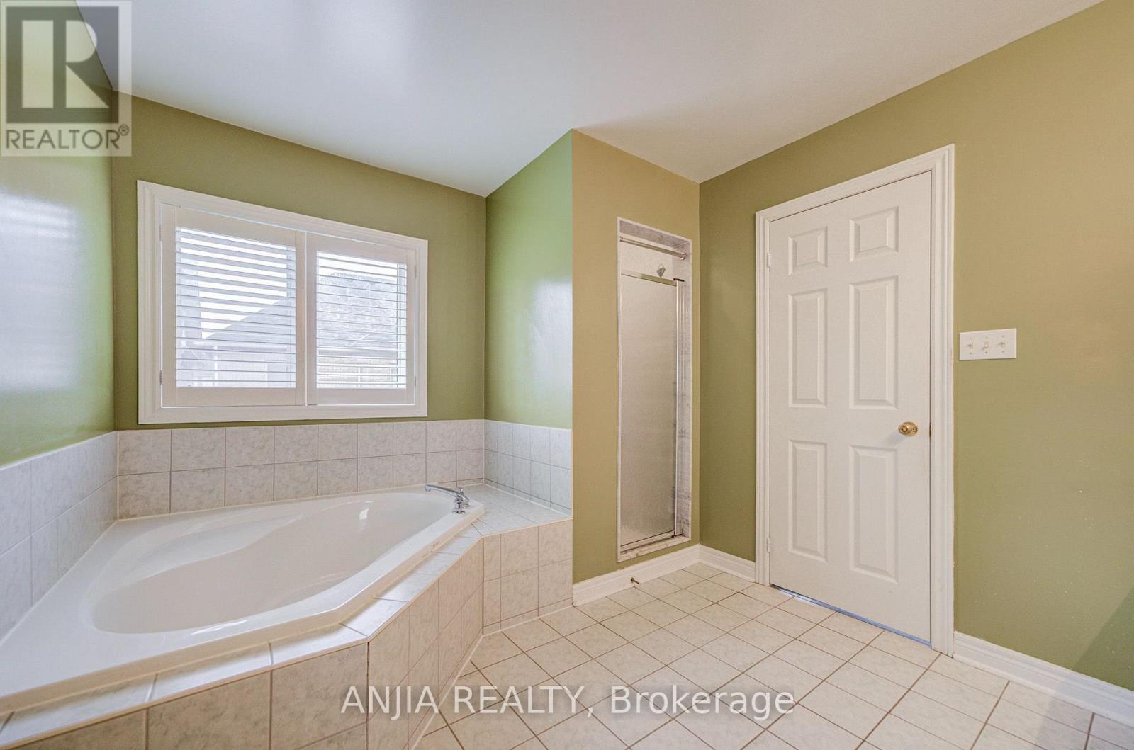 23 Ayhart Street E, Markham, Ontario  L6E 1H5 - Photo 45 - N13848036