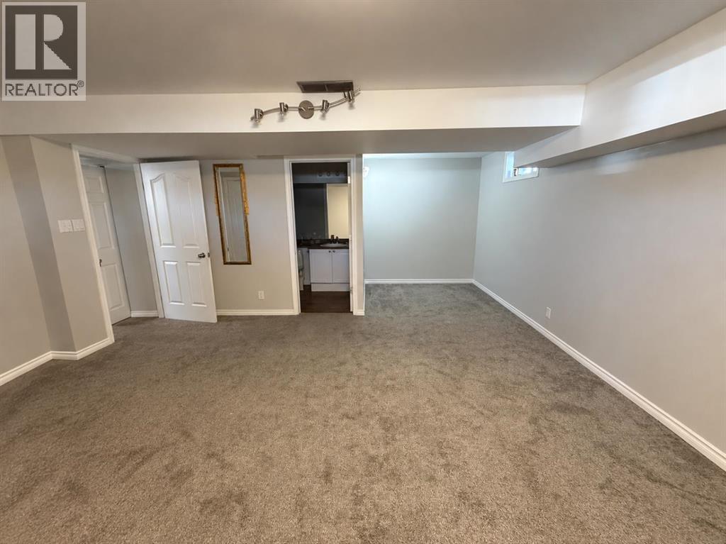 220 Mcgill Boulevard W