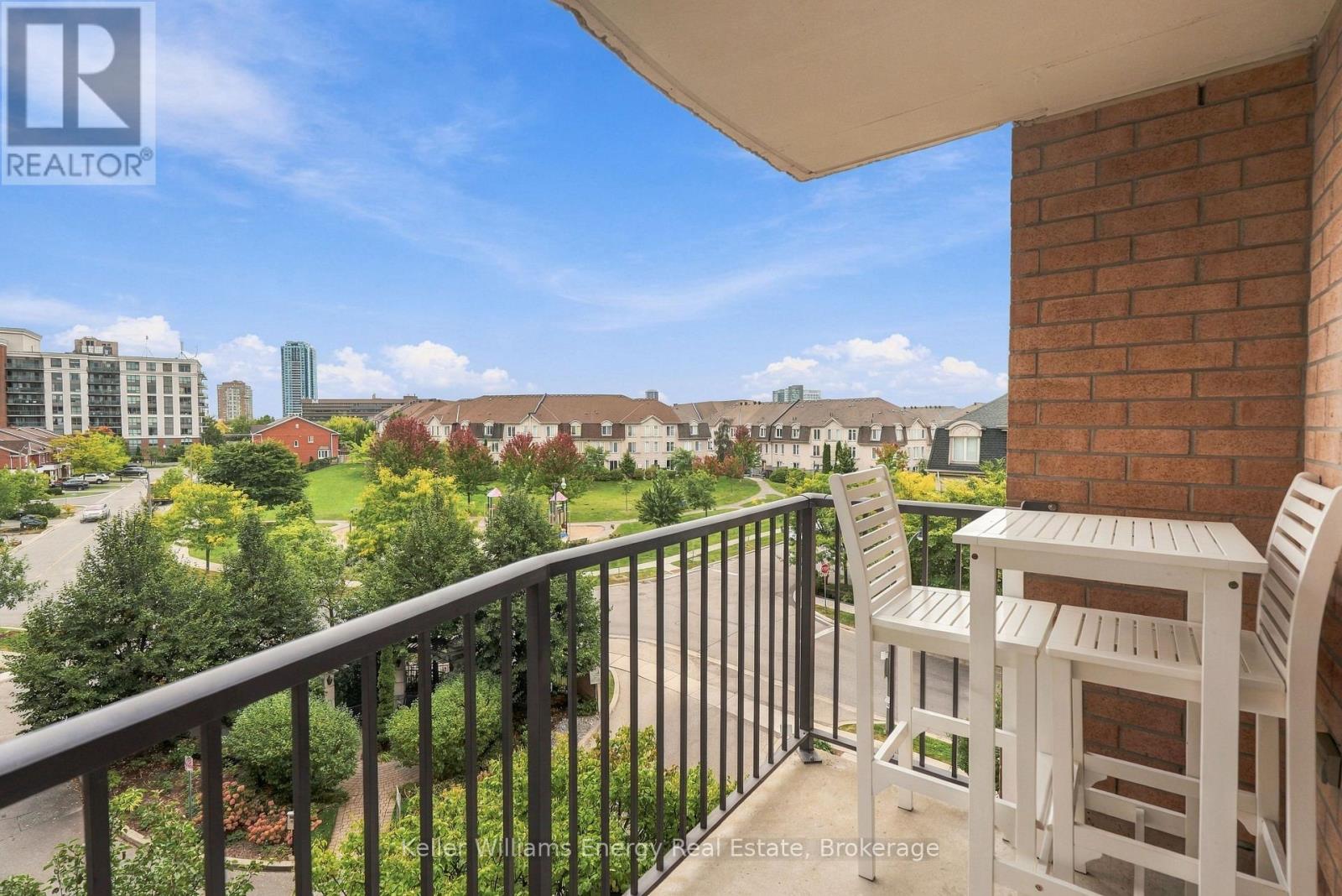 402 - 16 Dallimore Circle, Toronto (Banbury-Don Mills), Ontario  M3C 4C4 - Photo 18 - C13852436