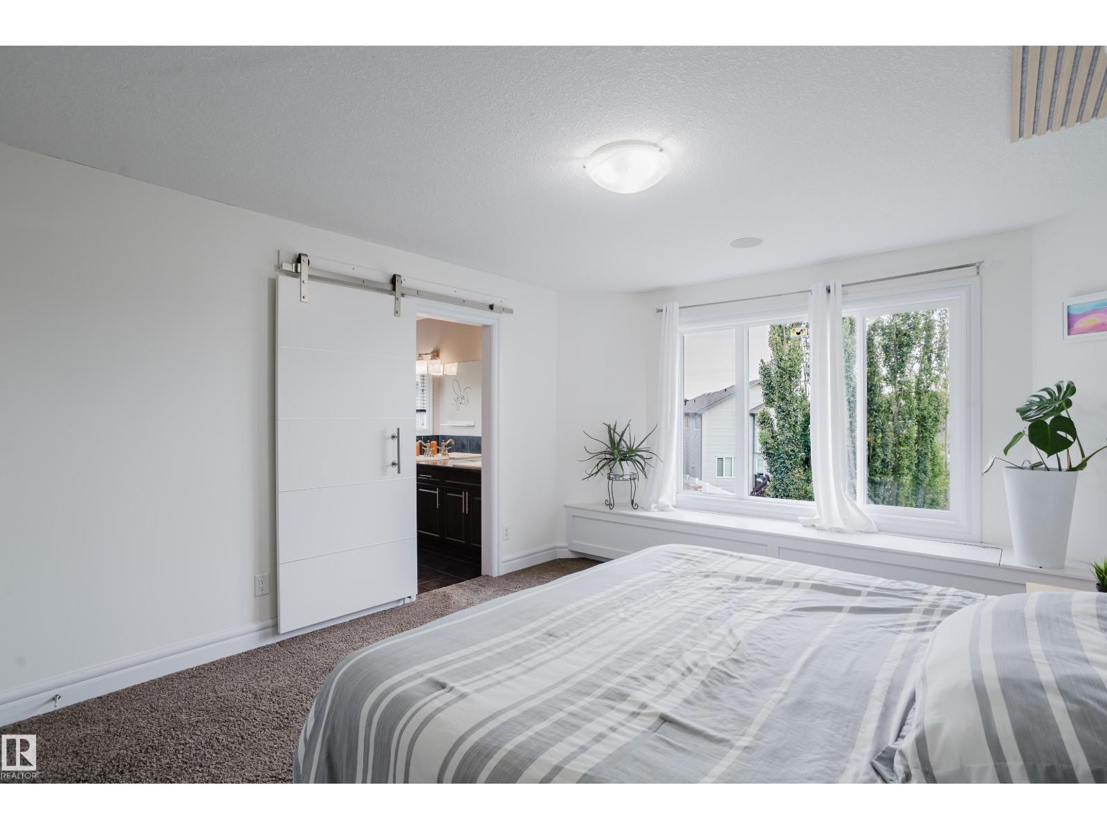 12207 171 AV NW