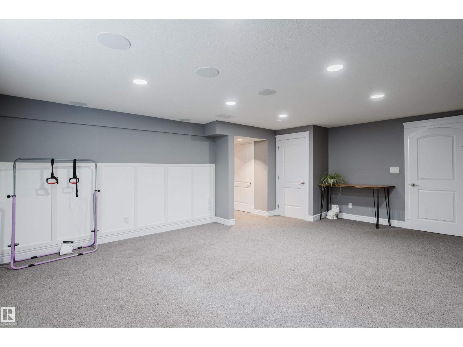12207 171 AV NW