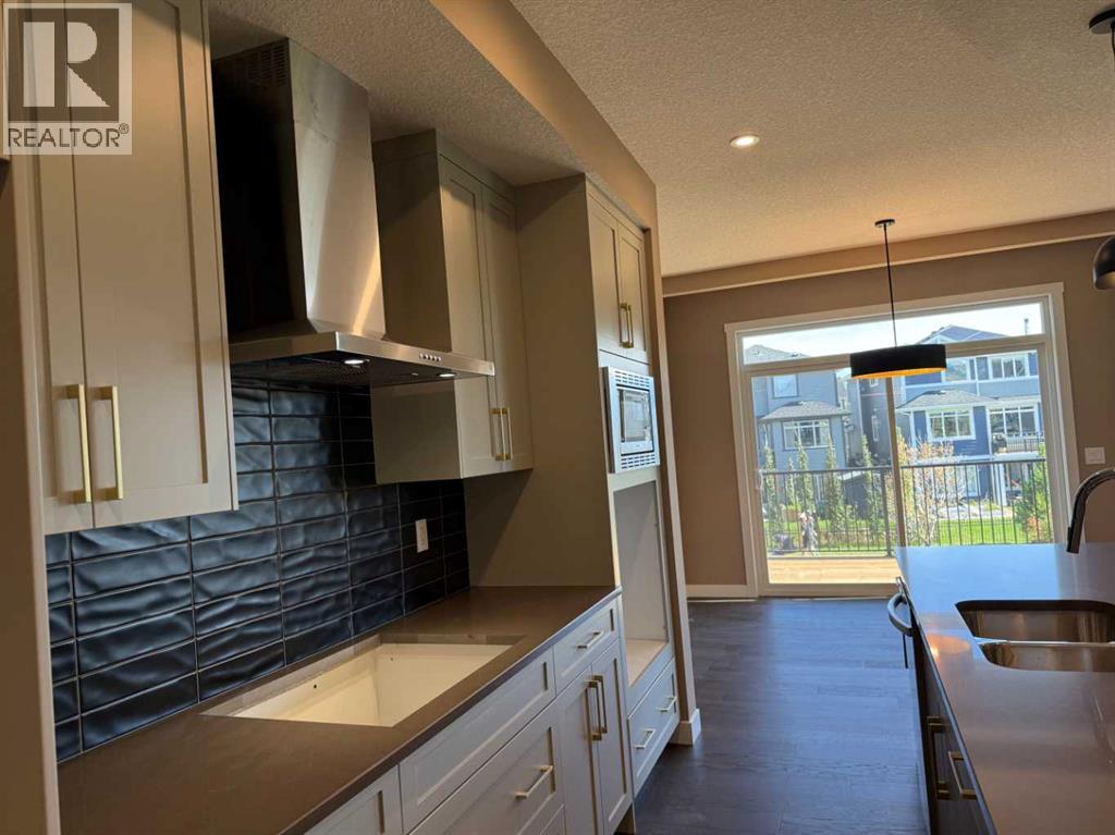 120 sunrise Heath