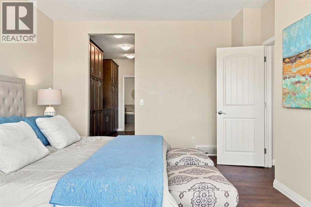 14 Ridge View Place