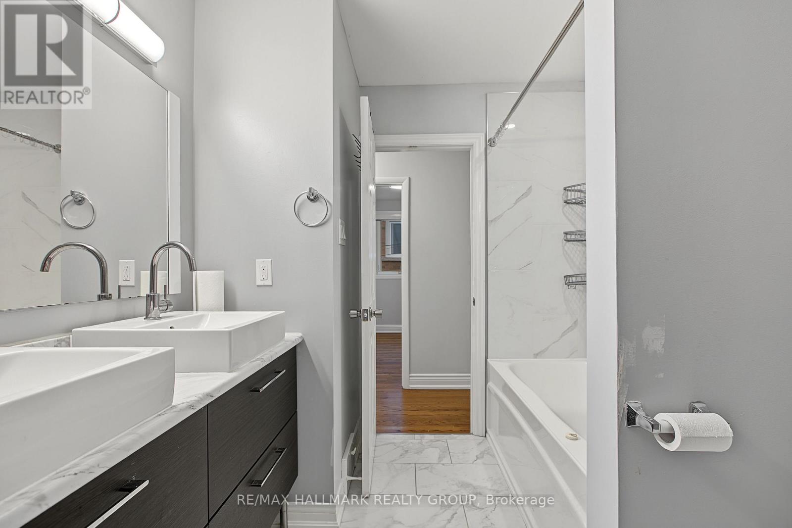 Unit A (Upper Unit) - 1135 Maitland Avenue, Ottawa, Ontario  K2C 2B8 - Photo 14 - X13852380