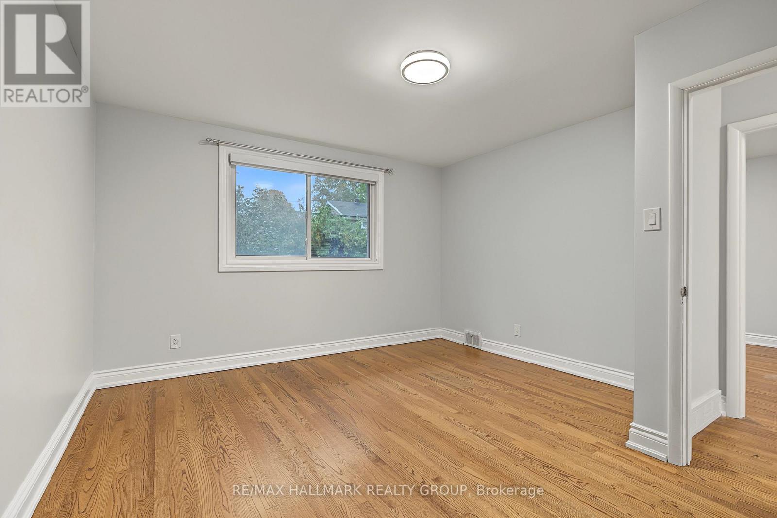 Unit A (Upper Unit) - 1135 Maitland Avenue, Ottawa, Ontario  K2C 2B8 - Photo 16 - X13852380