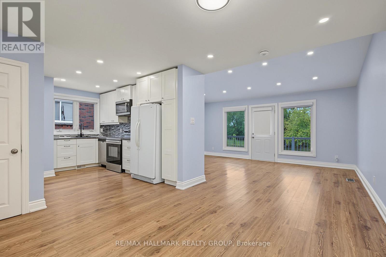 Unit A (Upper Unit) - 1135 Maitland Avenue, Ottawa, Ontario  K2C 2B8 - Photo 8 - X13852380