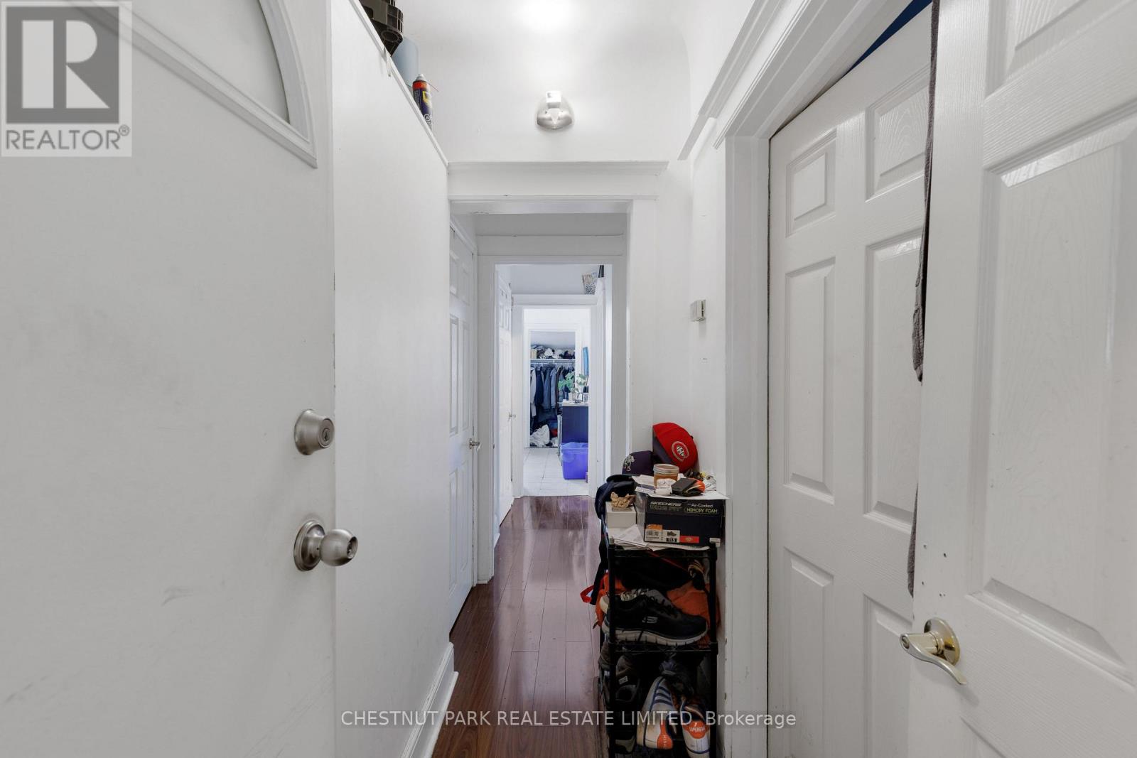 185 Walmer Road, Toronto, Ontario  M5R 2X8 - Photo 5 - C13852358