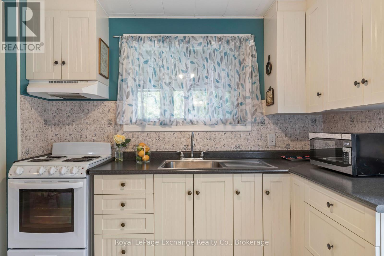 97 Smith Lane, Huron-Kinloss, Ontario  N2Z 0B3 - Photo 6 - X13852340