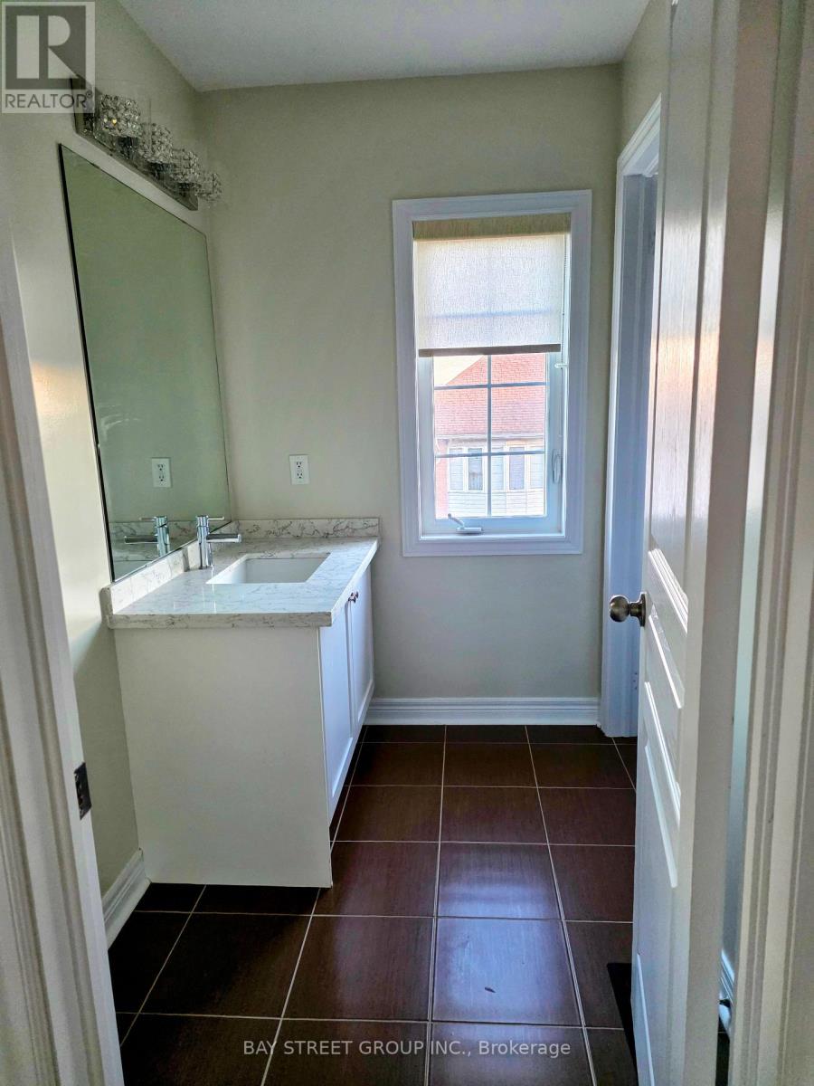 159 Riding Mountain Drive, Richmond Hill, Ontario  L4E 0T9 - Photo 23 - N13852438