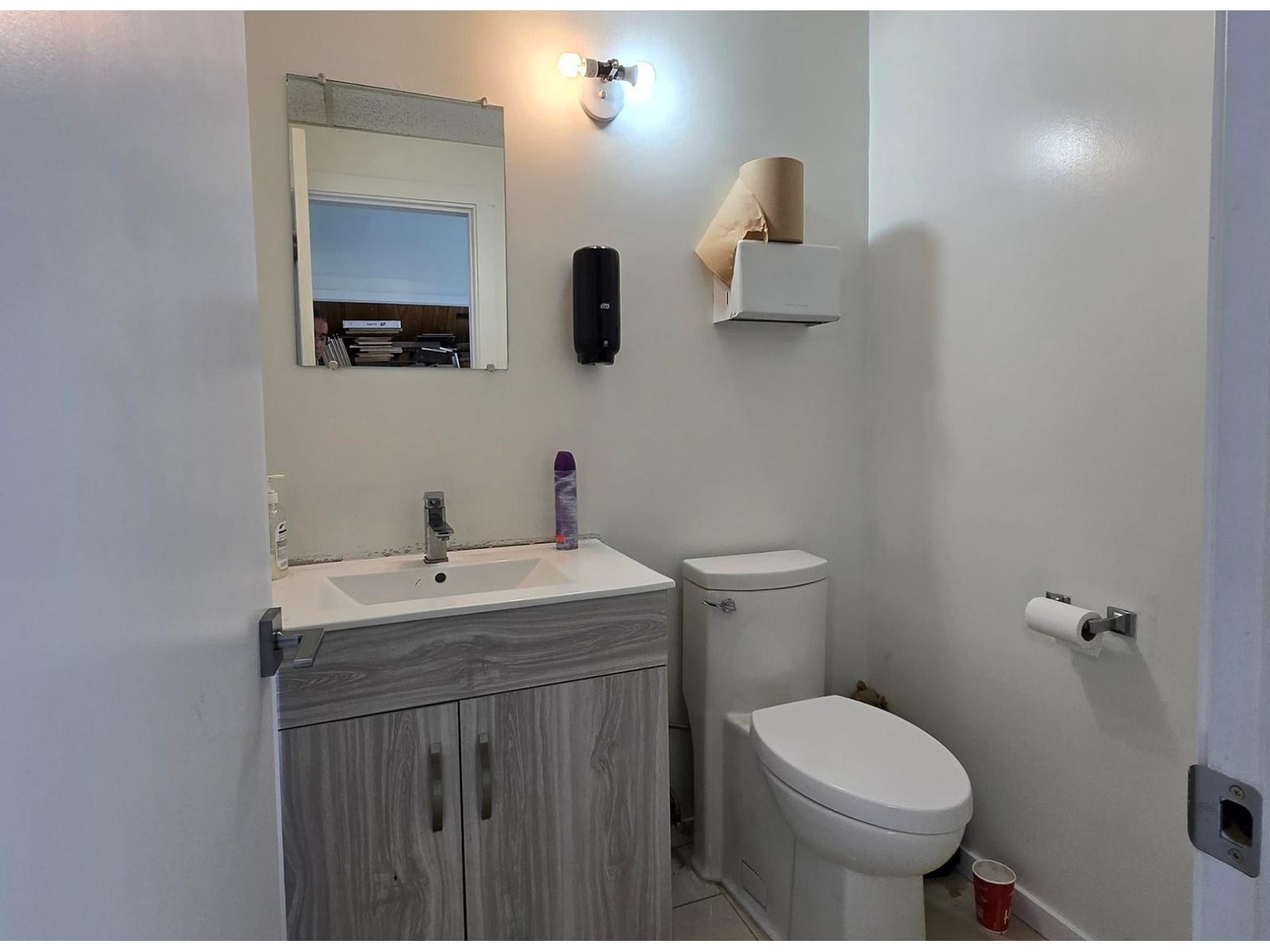 12975-12977 80 Avenue, Surrey, British Columbia  V3W 3B1 - Photo 13 - C8082487