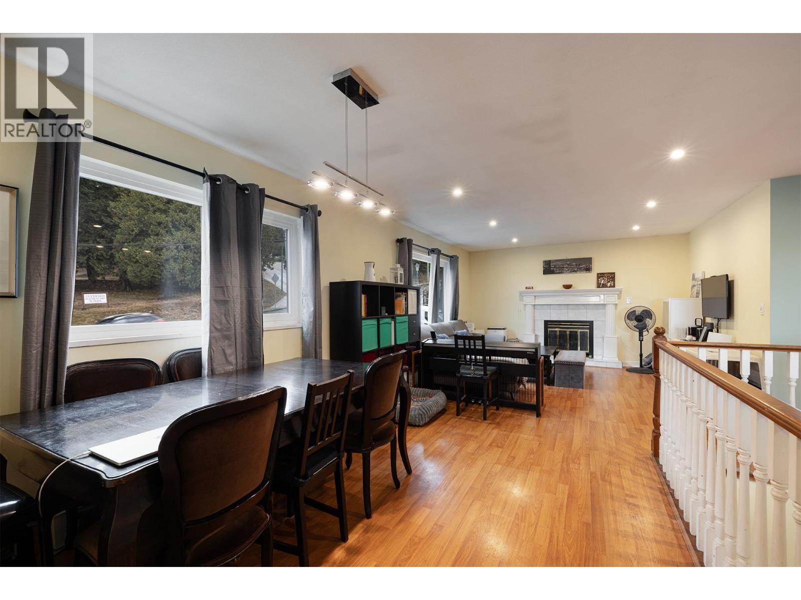 8724 Gilley Avenue, Burnaby, British Columbia  V5J 4Y5 - Photo 14 - R3171302