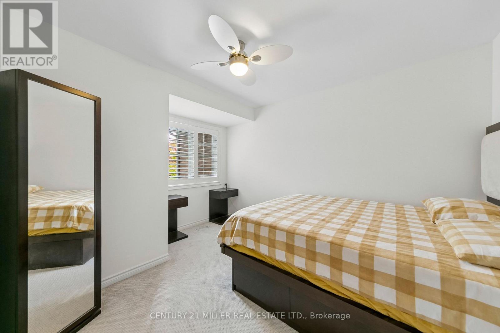 37 - 300 Ravineview Way, Oakville, Ontario  L6H 7J1 - Photo 24 - W13852396