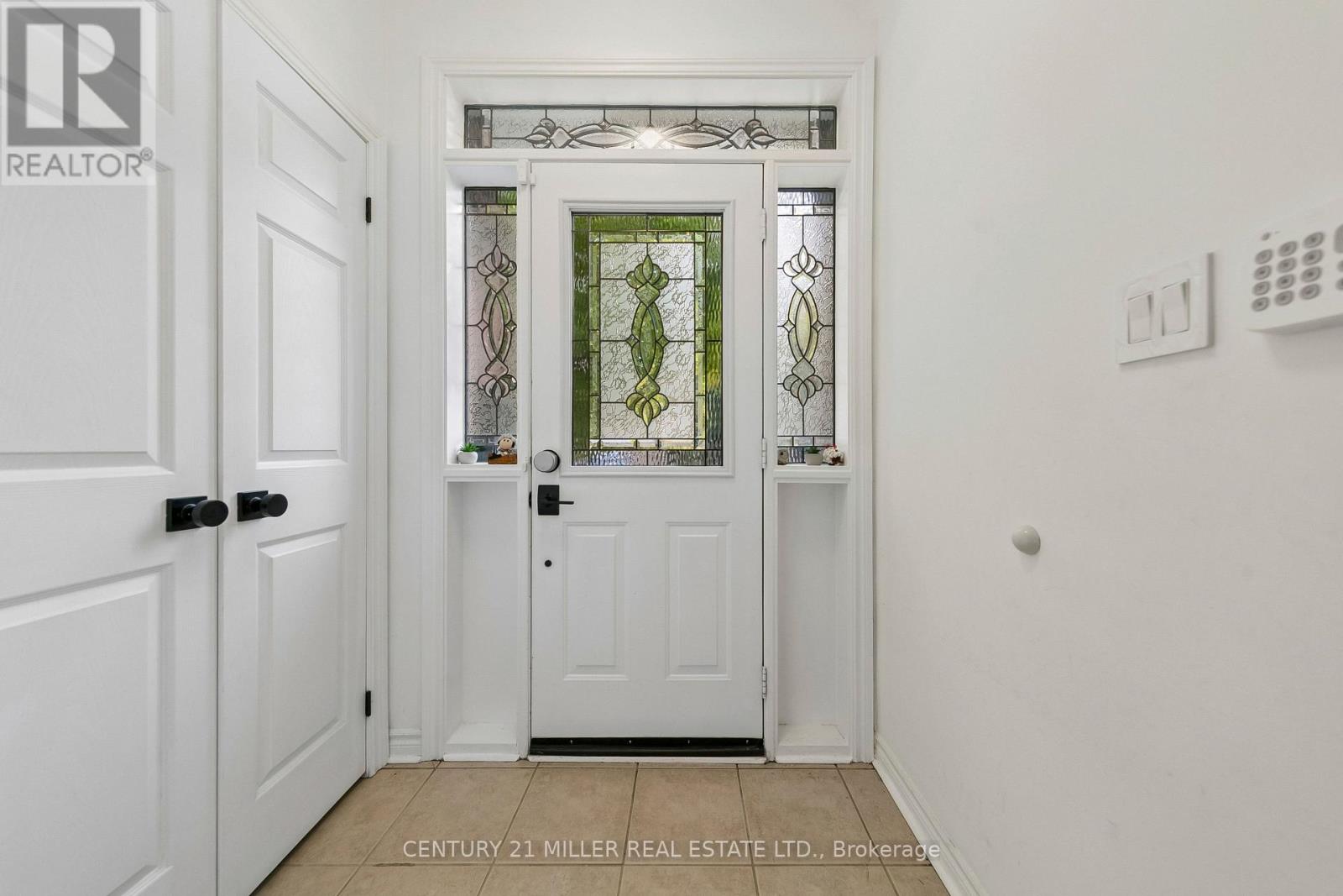 37 - 300 Ravineview Way, Oakville, Ontario  L6H 7J1 - Photo 5 - W13852396