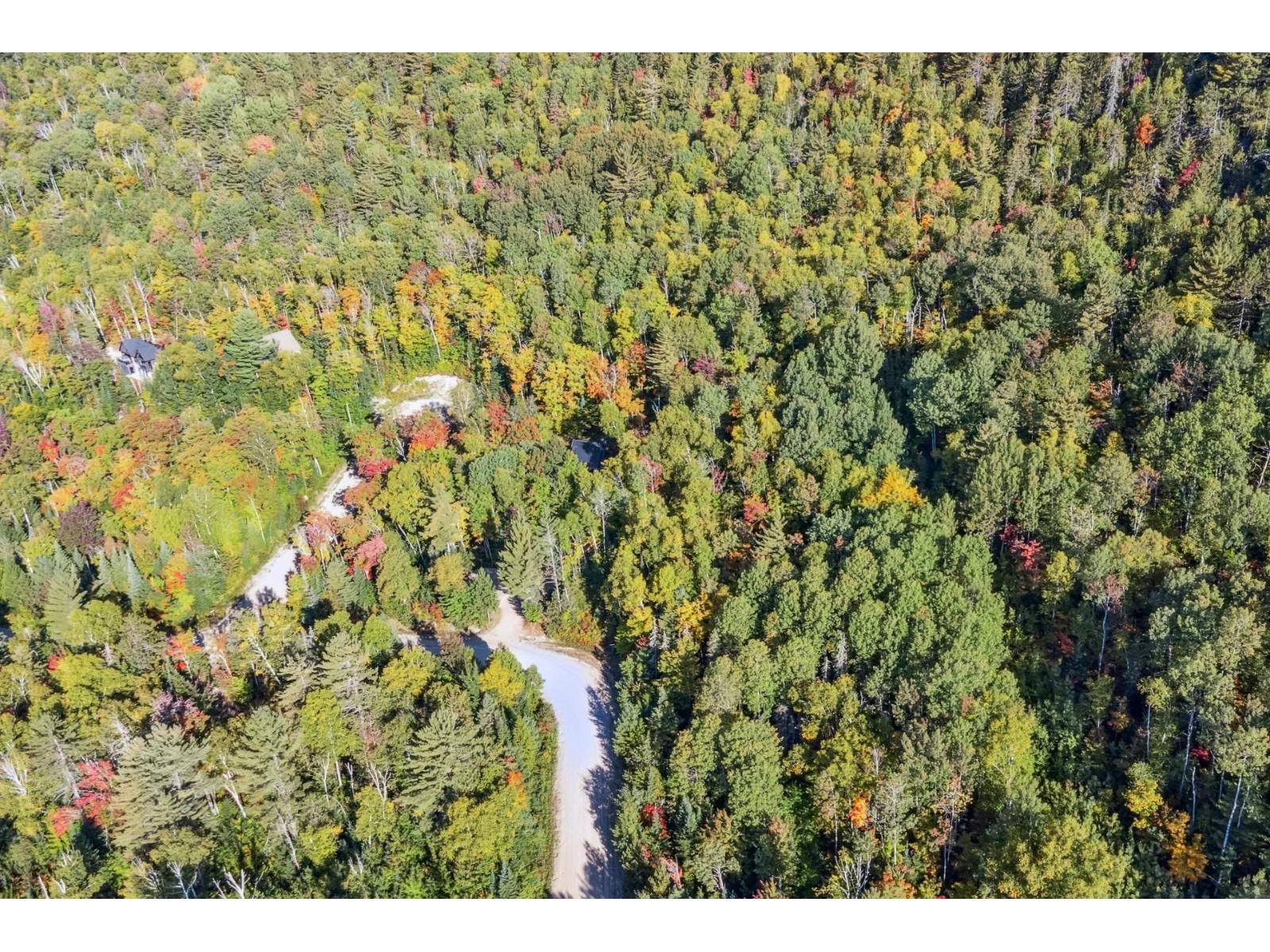 Rue du Boisé-Royal Saint-Côme Quebec Canada J0K2B0 2