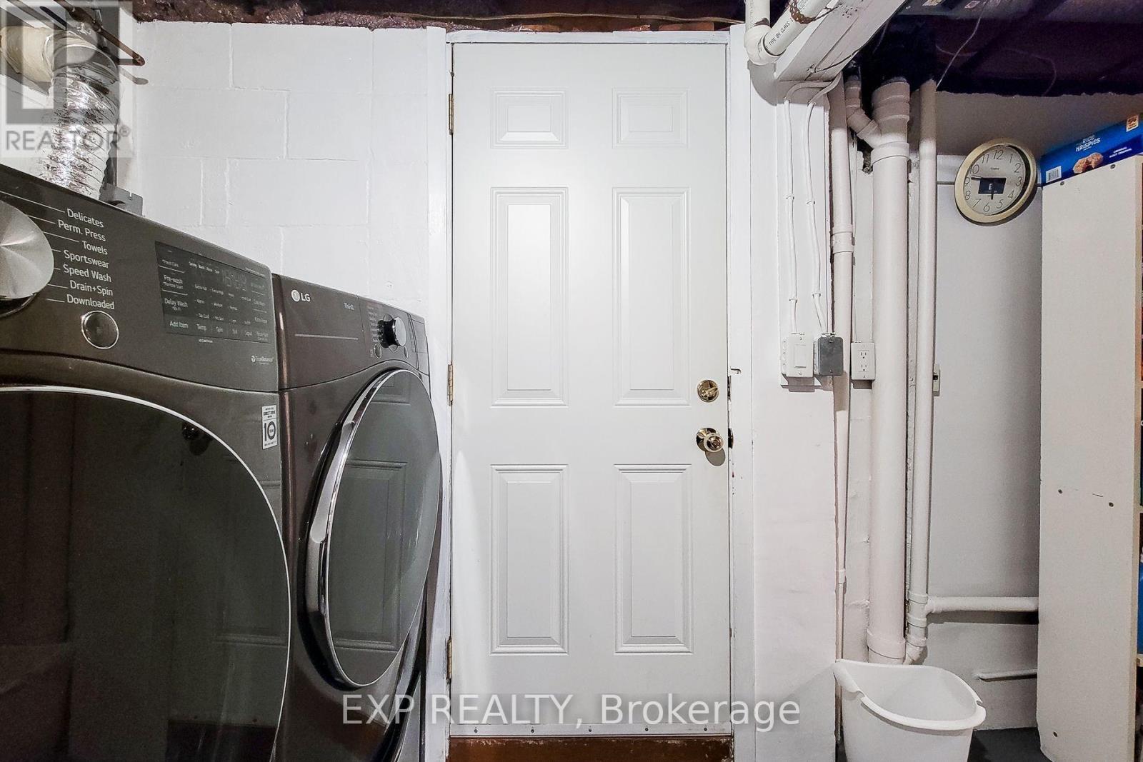 23 Tara Court, Hamilton, Ontario  L8K 6E5 - Photo 34 - X13852336