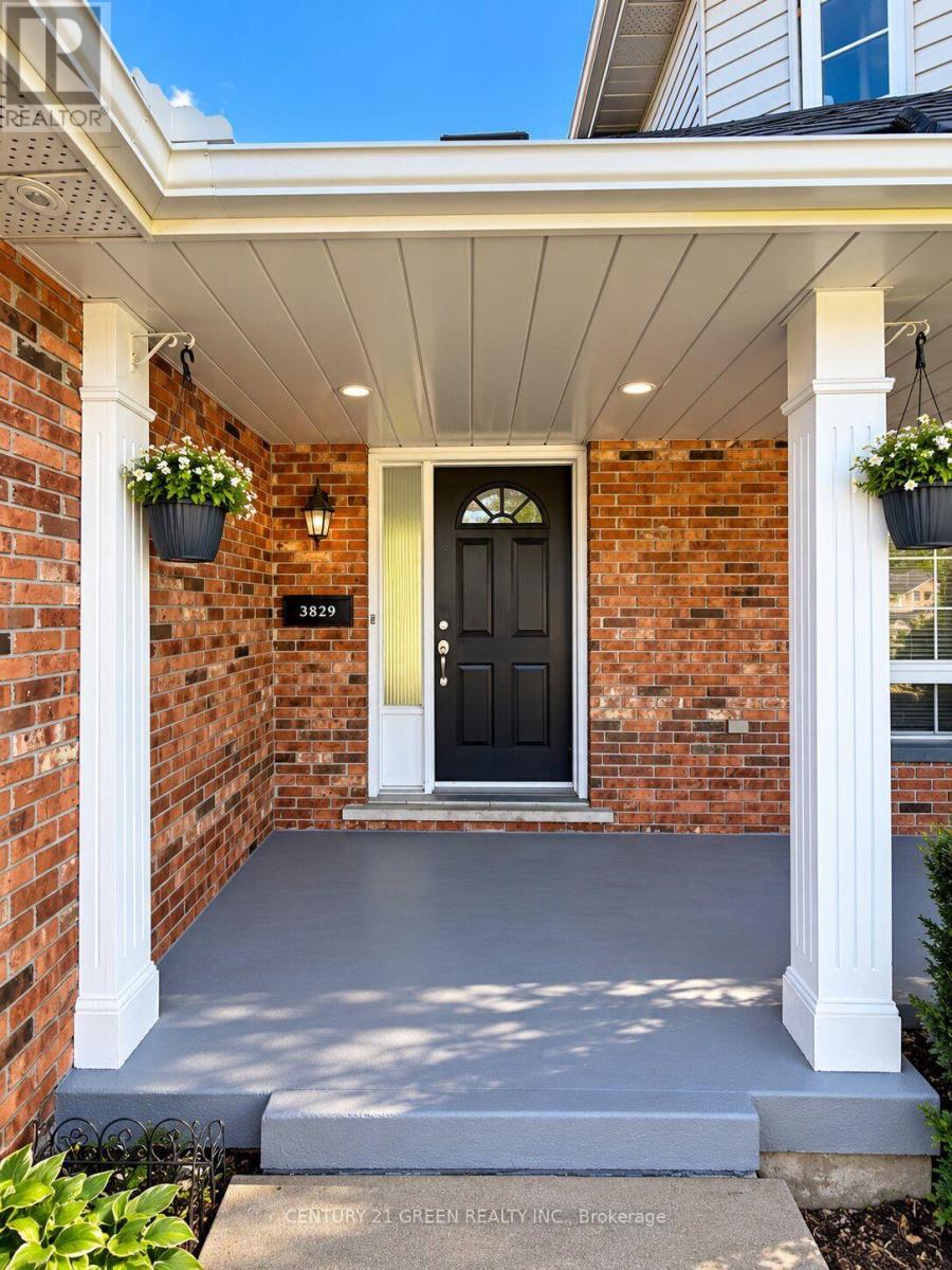 3829 Northwood Drive, Niagara Falls (Mt. Carmel), Ontario  L2H 2Y5 - Photo 5 - X13852360