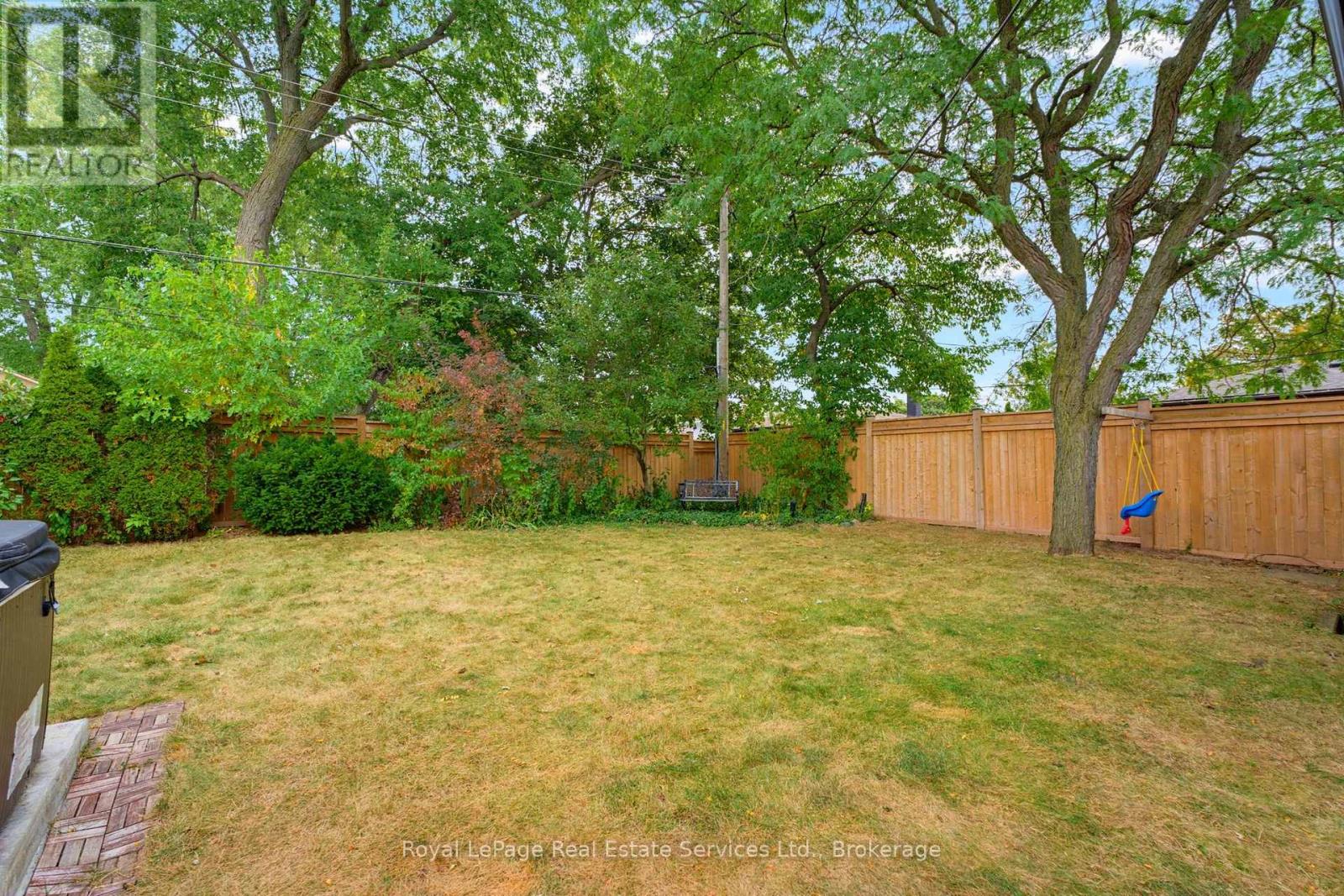 539 Galway Drive, Burlington, Ontario  L7L 2S6 - Photo 30 - W13851862