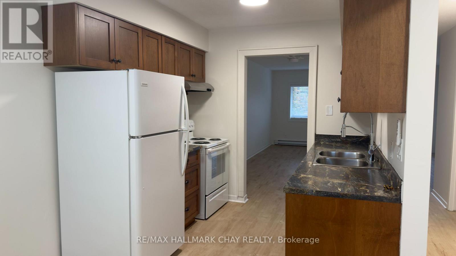 11 - 142 Ecclestone Drive, Bracebridge, Ontario  P1L 1G6 - Photo 4 - X13830042