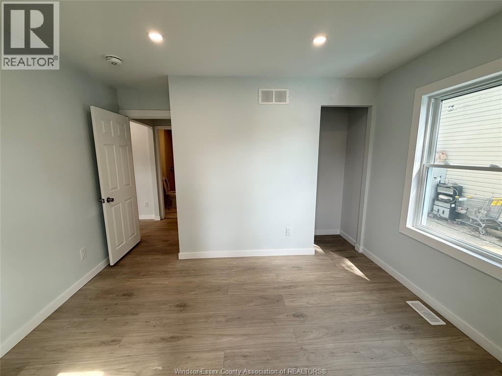 3847 Matchett Road, Windsor, Ontario  N9C 2A3 - Photo 15 - 26024197