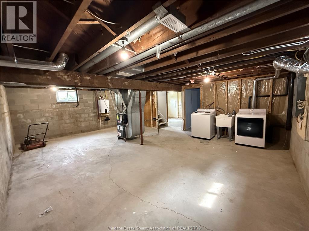 1290 Laurendeau Avenue, Windsor, Ontario  N8Y 4B5 - Photo 27 - 26024195