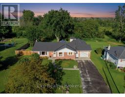57 HUNTINGWOOD DRIVE, Quinte West, Ontario