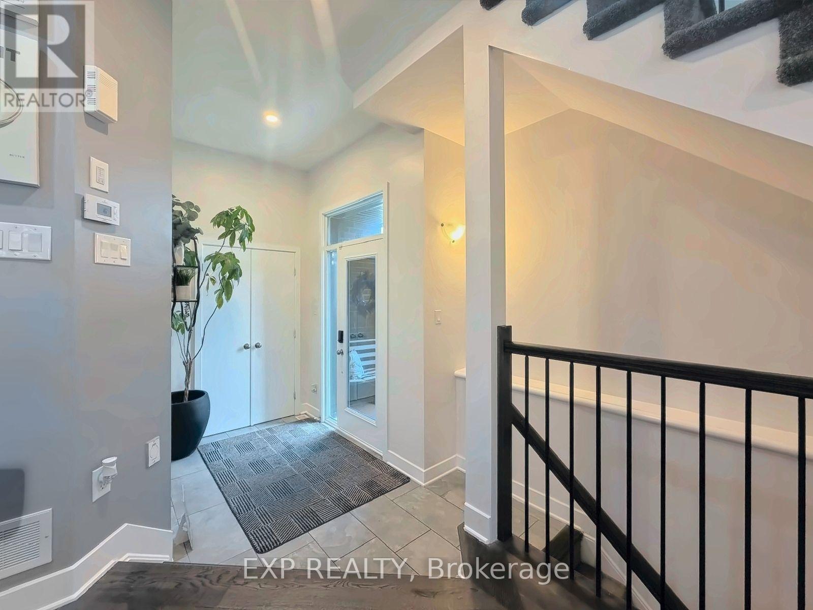 543 Rathburn Lane, Ottawa, Ontario  K1T 0T3 - Photo 9 - X13851230