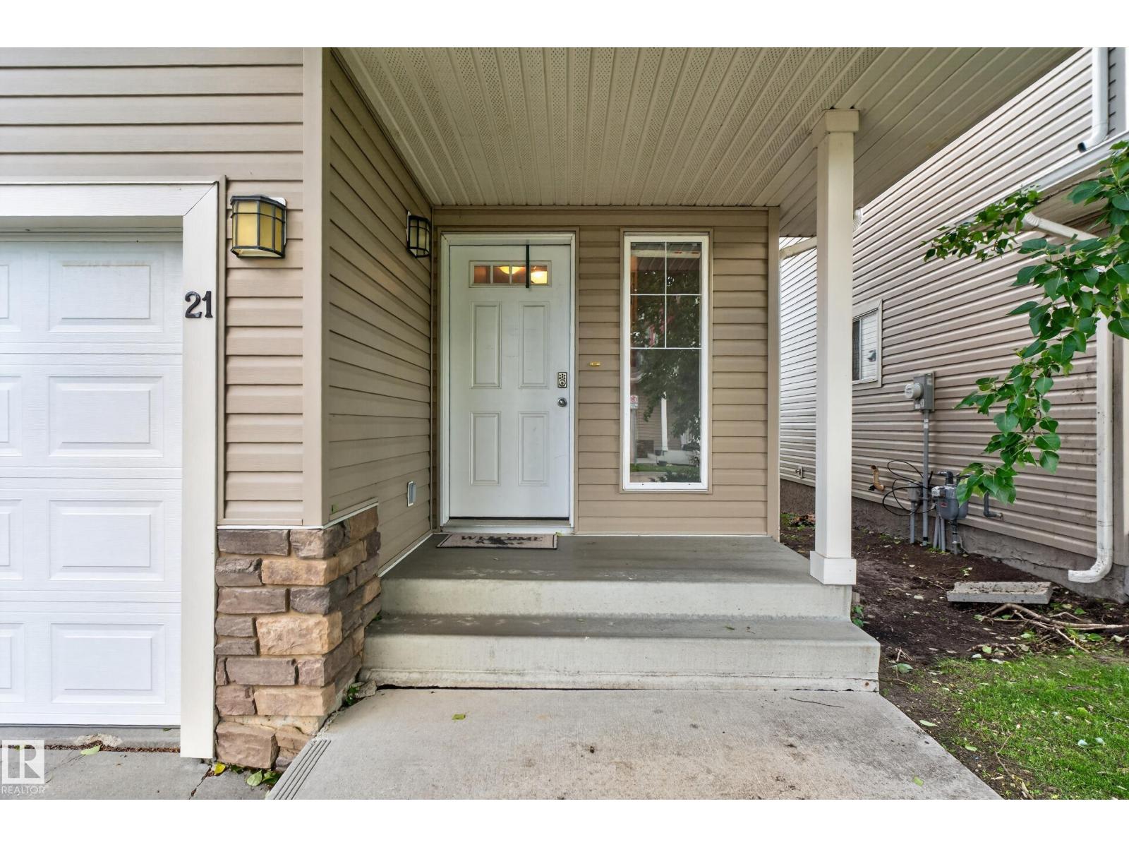#21 15151 43 ST NW NW
