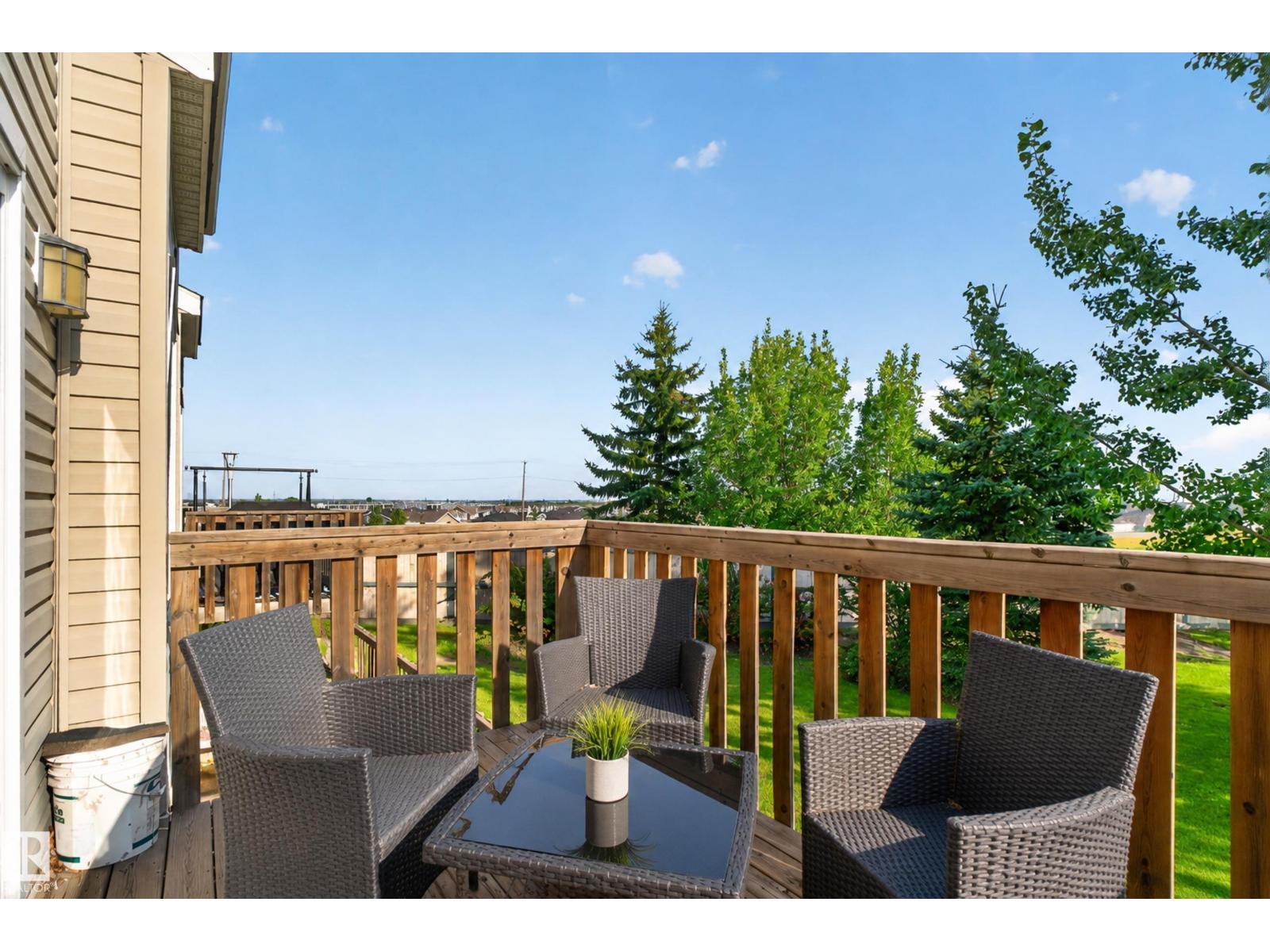 #21 15151 43 ST NW NW