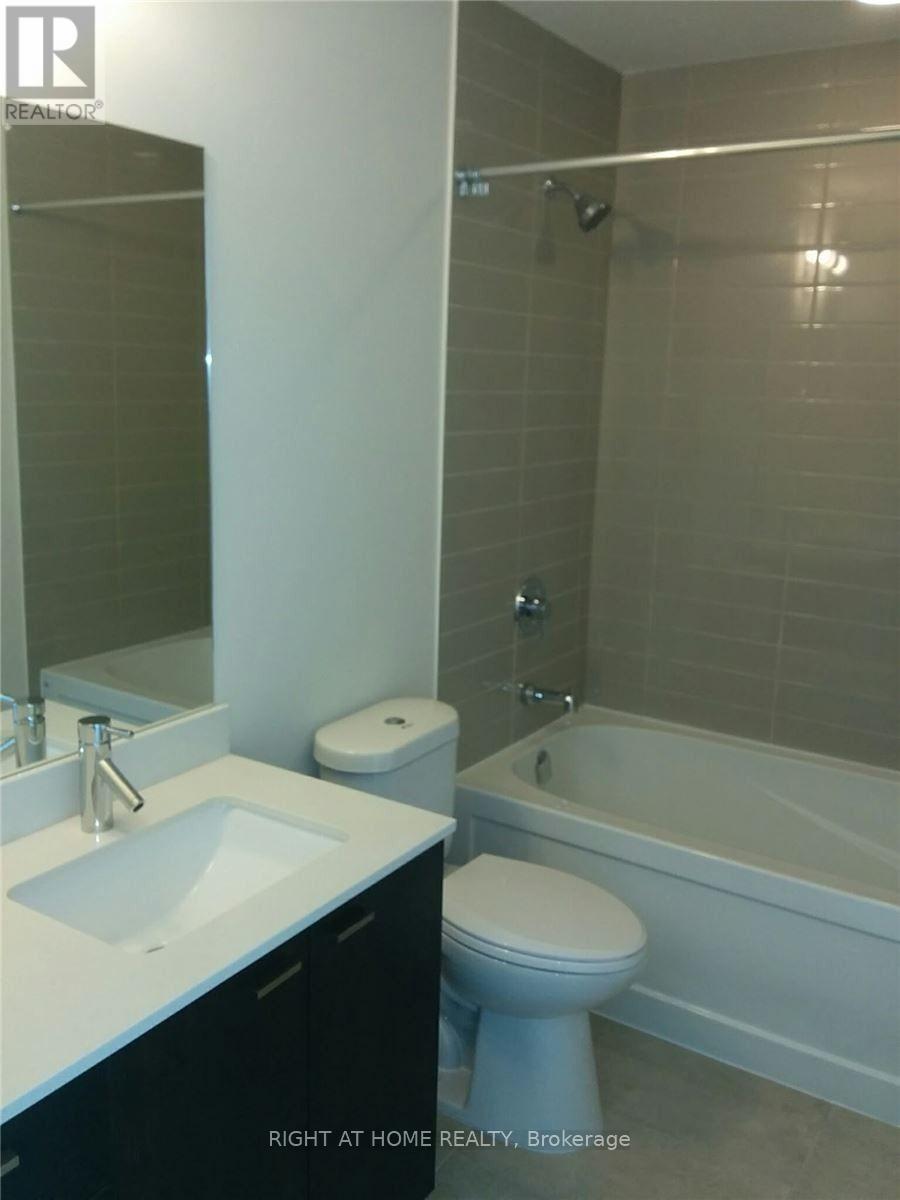 1011 - 30 Roehampton Avenue, Toronto (Mount Pleasant West), Ontario  M4P 1R2 - Photo 7 - C13852488