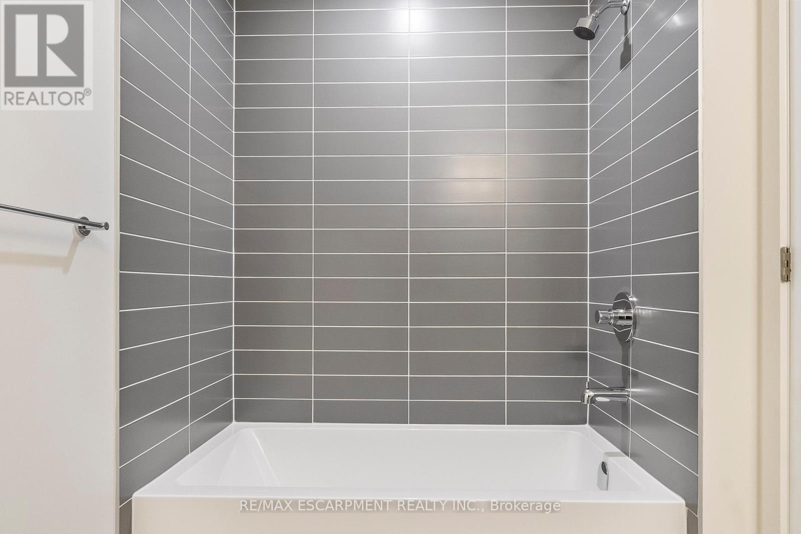 1808 - 3079 Trafalgar Road, Oakville, Ontario  L6H 8C5 - Photo 19 - W13852484