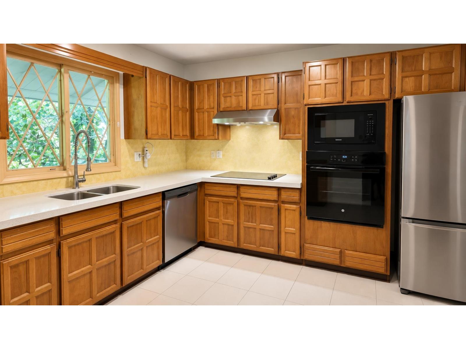 13425 Woodcrest Drive, Surrey, British Columbia  V4P 1W3 - Photo 14 - R3153612