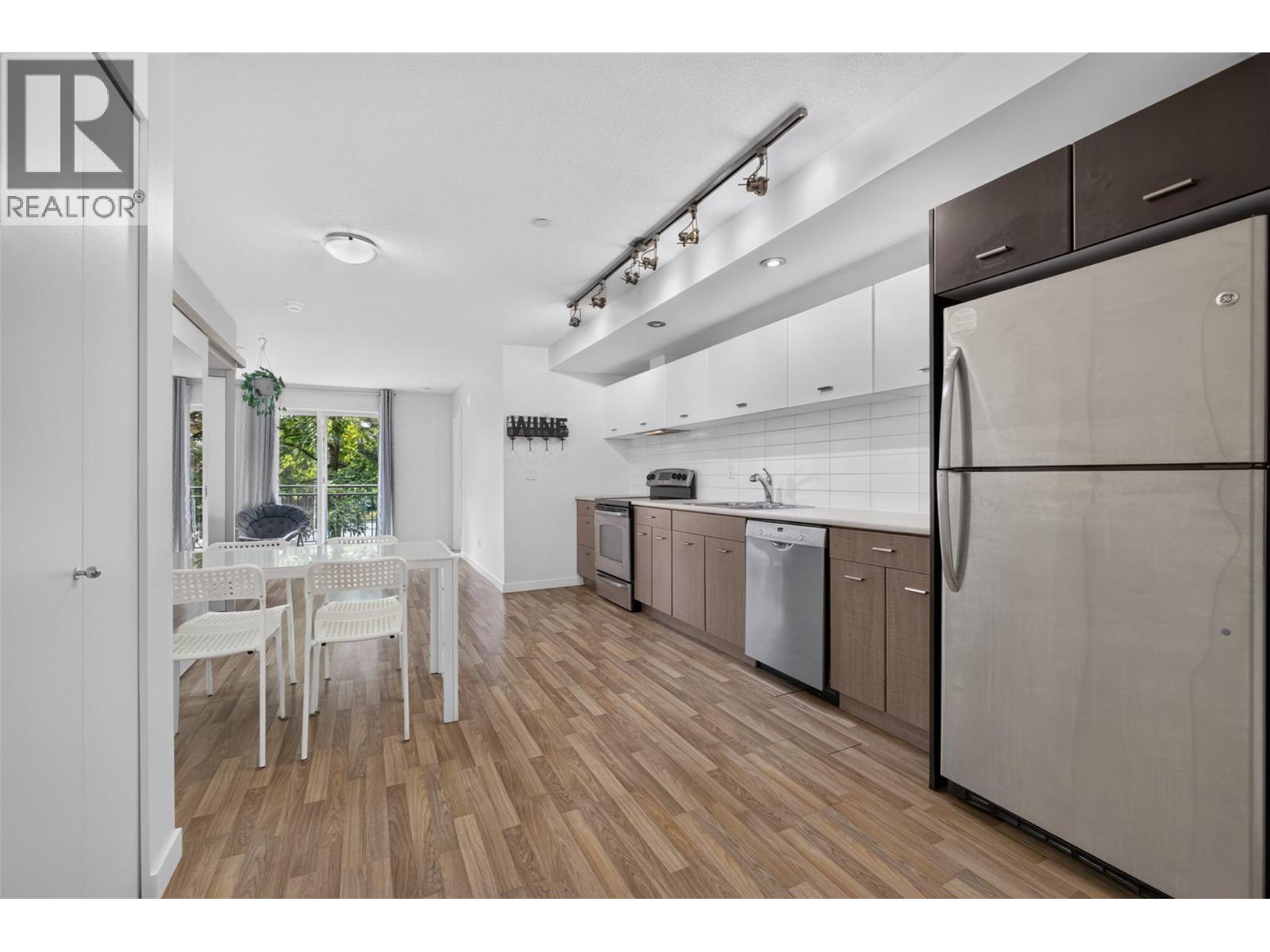 547 Yates Road Unit# 211