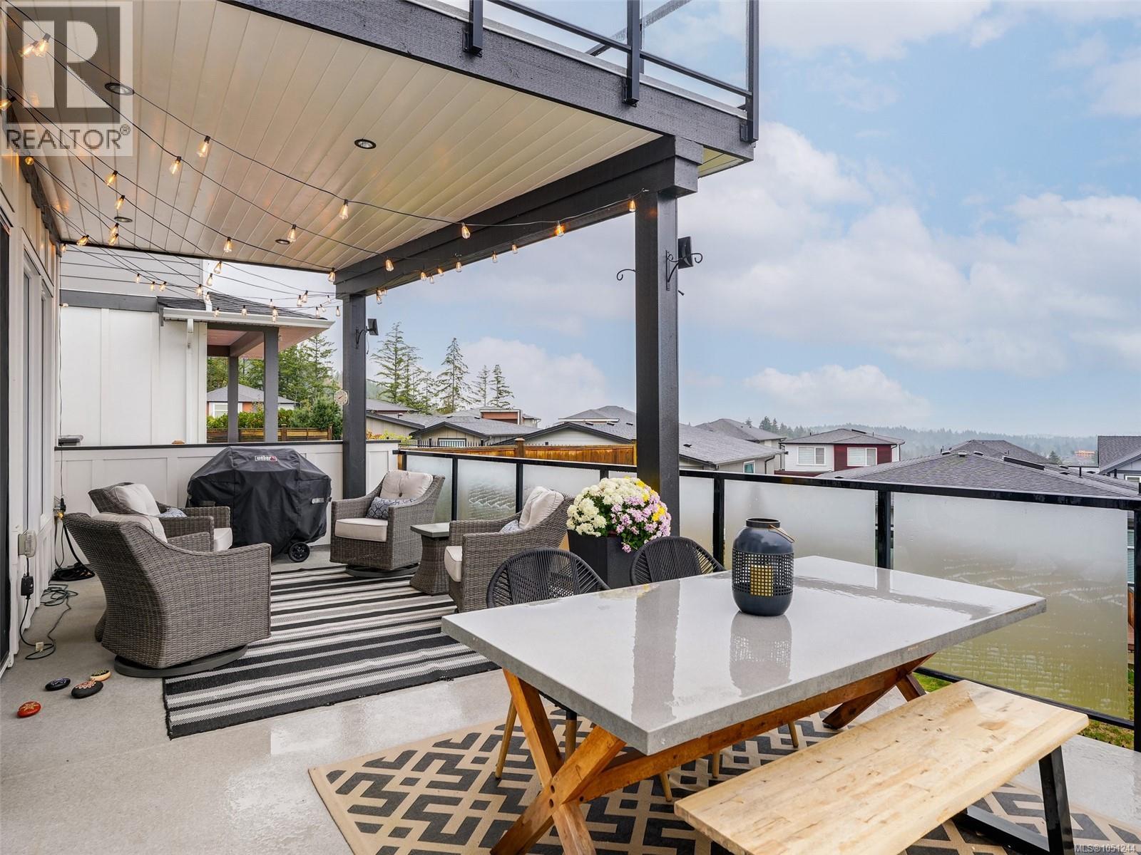 2403 Azurite Cres