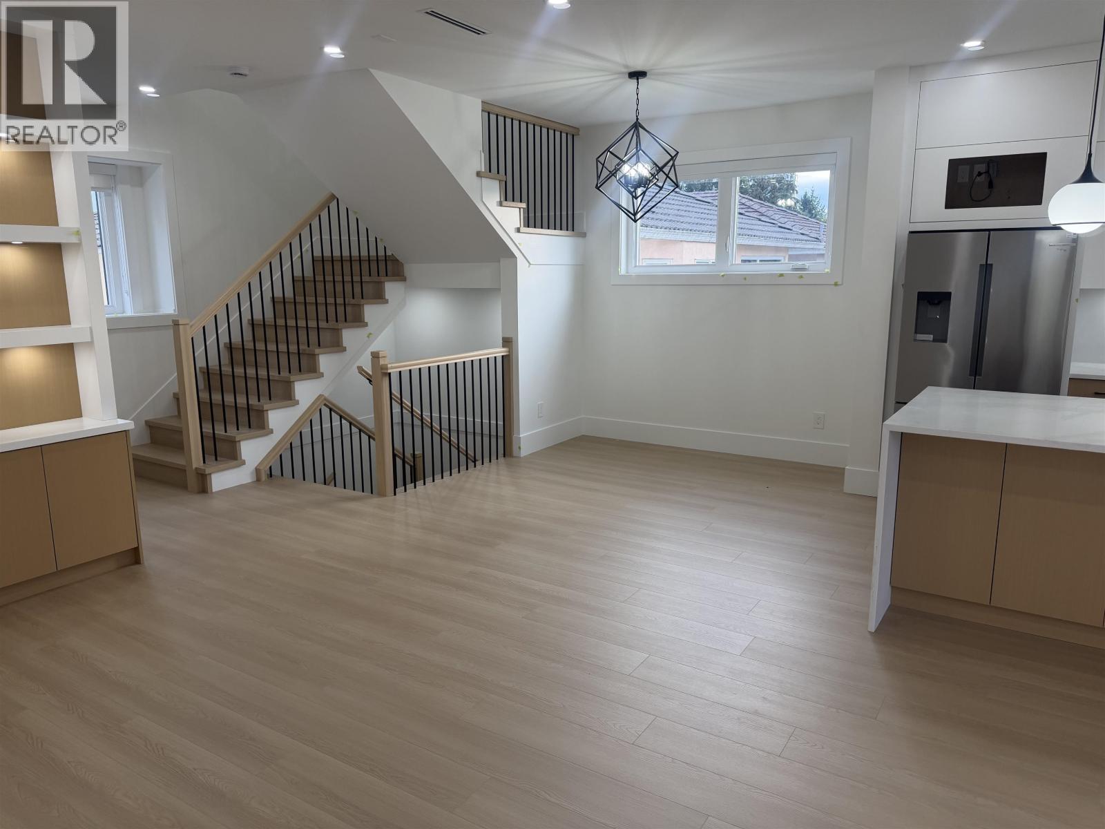 2 7497 Holly Street, Burnaby, British Columbia  V5E 2C3 - Photo 8 - R3171296