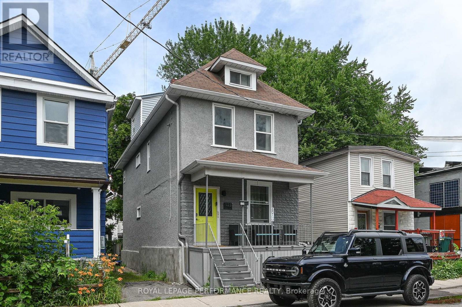 2 - 123 Pamilla Street W, Ottawa, Ontario