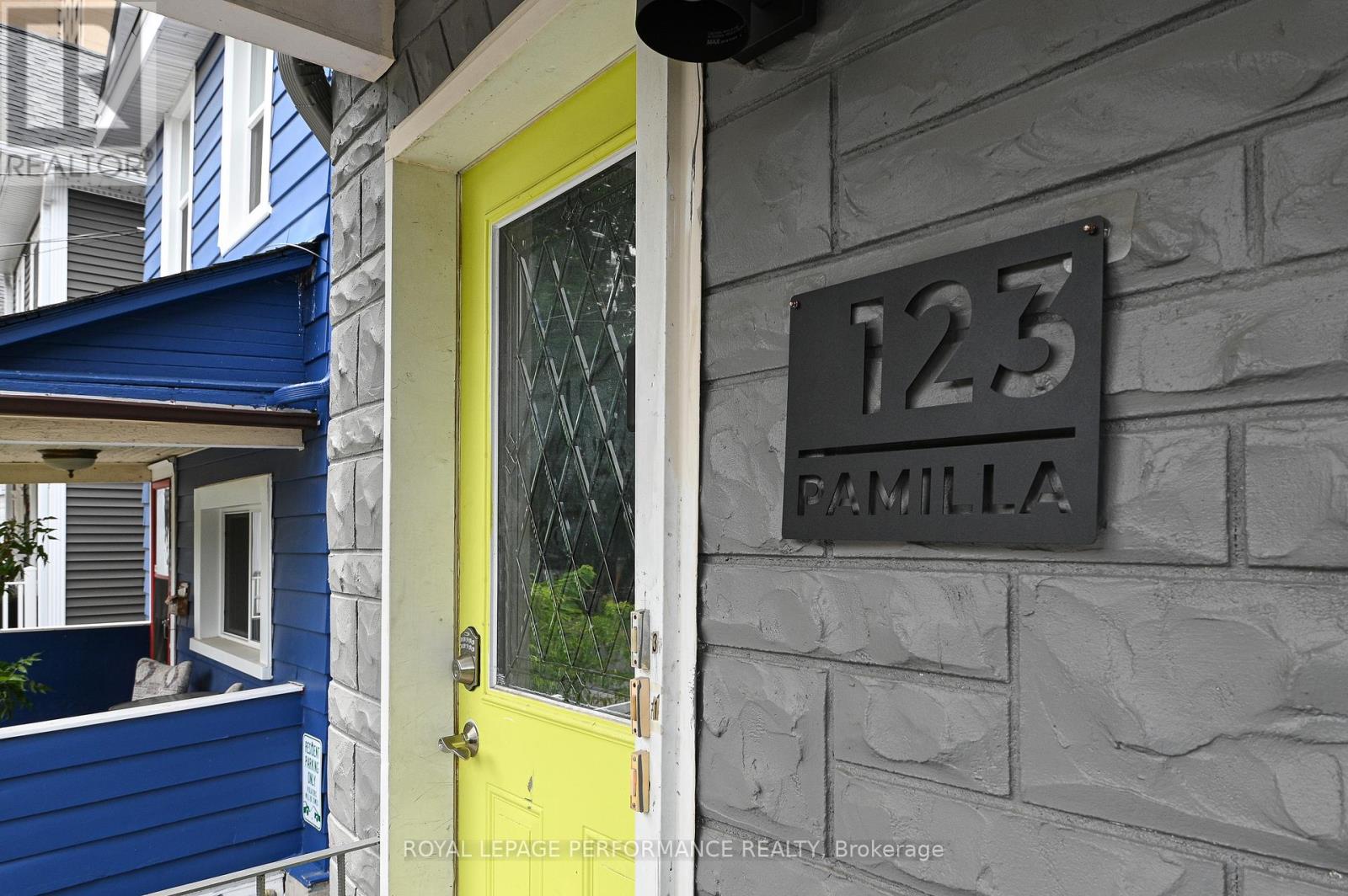 2 - 123 Pamilla Street W, Ottawa, Ontario K1S 3K9 - Photo 2 - X13852504