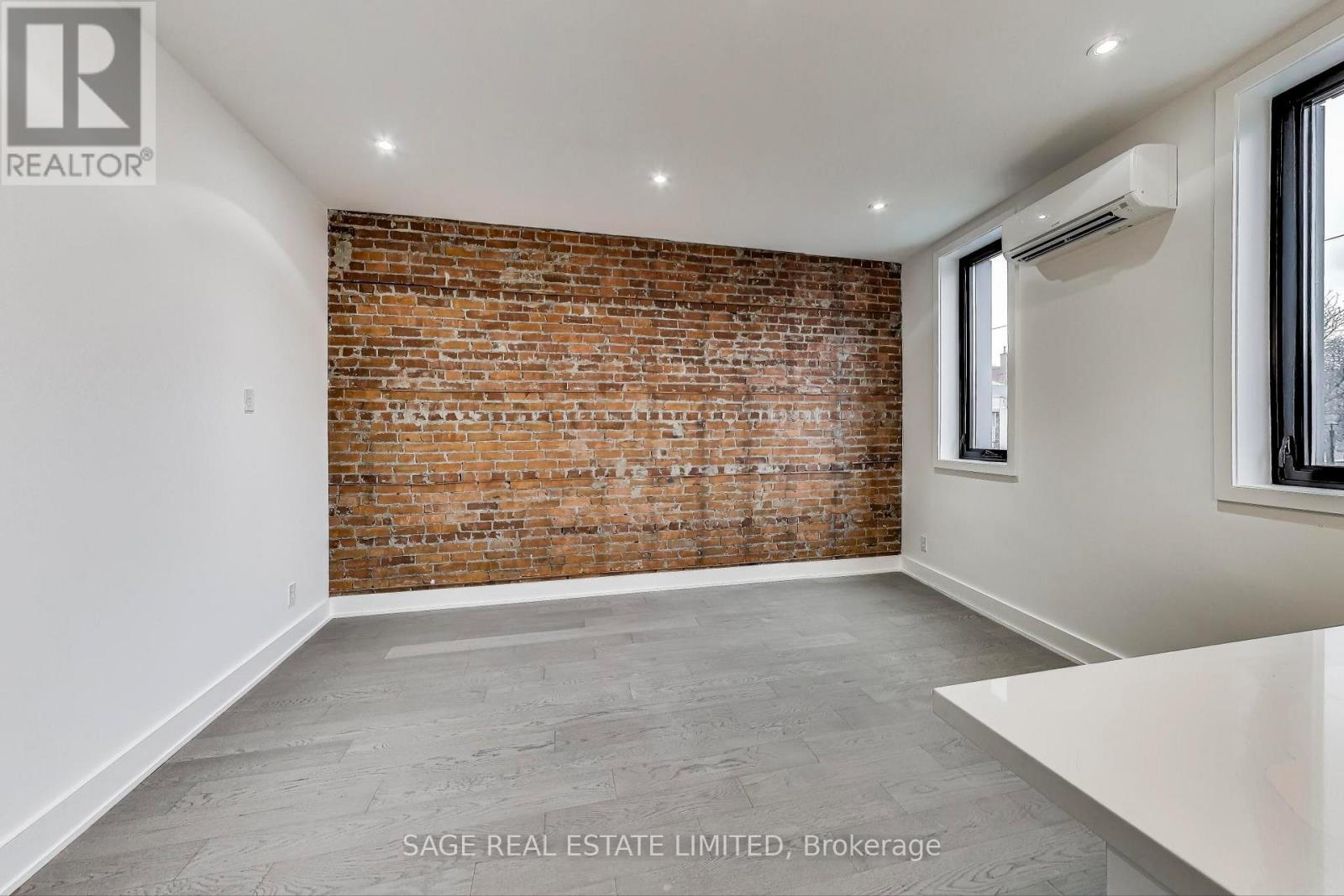 Upper - 2551 Yonge Street, Toronto, Ontario  M4P 2H9 - Photo 5 - C13852518