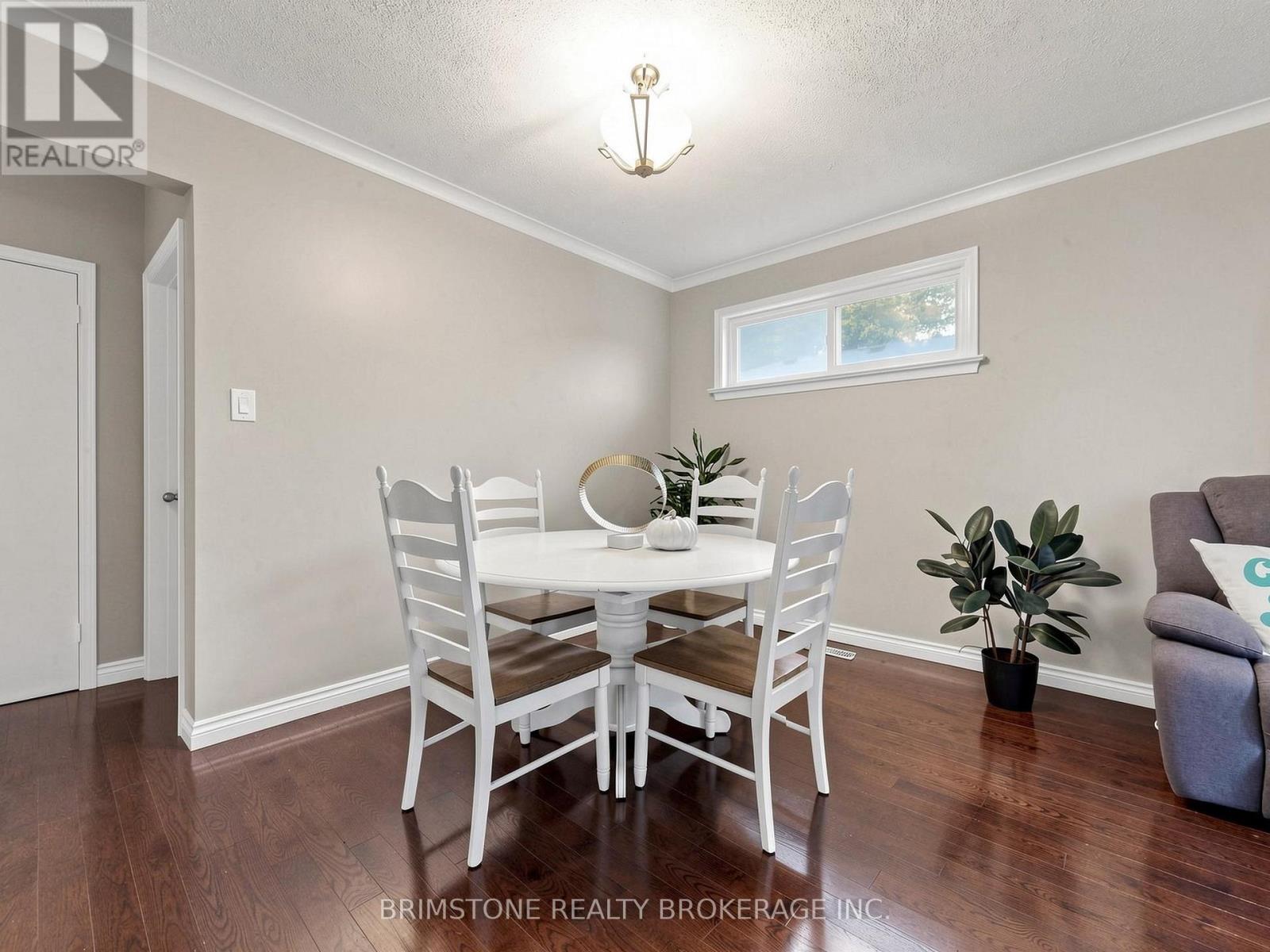 93 Bayview Parkway, Newmarket, Ontario  L3Y 3W2 - Photo 12 - N13852574