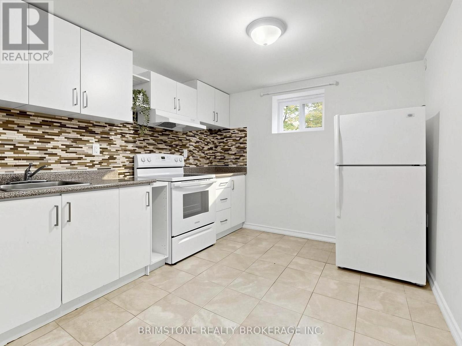 93 Bayview Parkway, Newmarket, Ontario  L3Y 3W2 - Photo 32 - N13852574