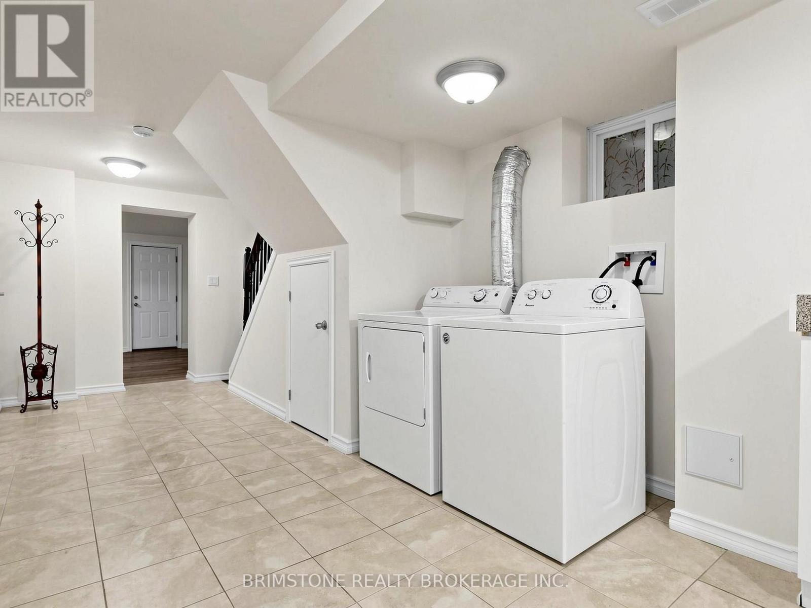 93 Bayview Parkway, Newmarket, Ontario  L3Y 3W2 - Photo 33 - N13852574