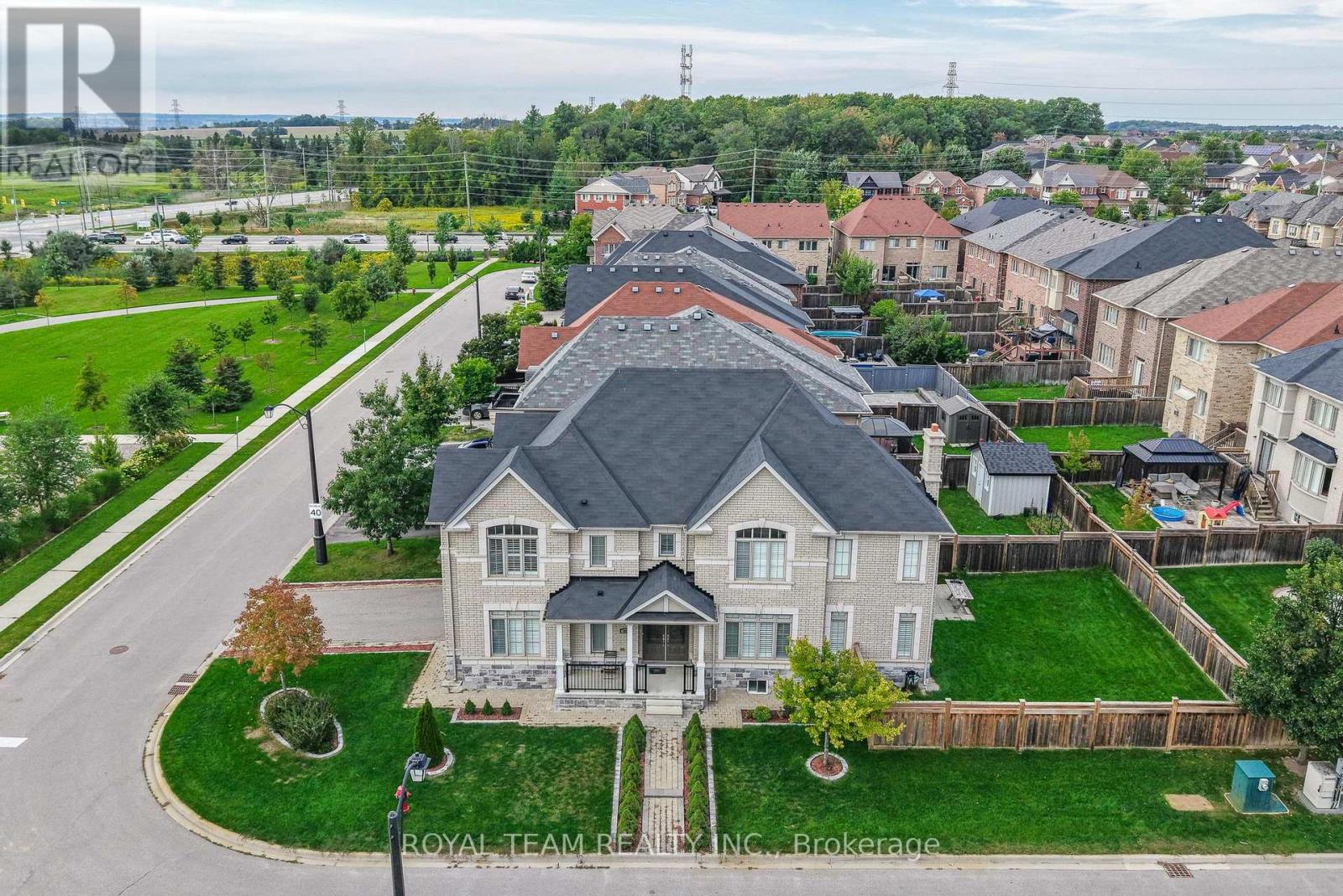 636 Mcgregor Farm Trail, Newmarket, Ontario  L3X 0H3 - Photo 38 - N13852606