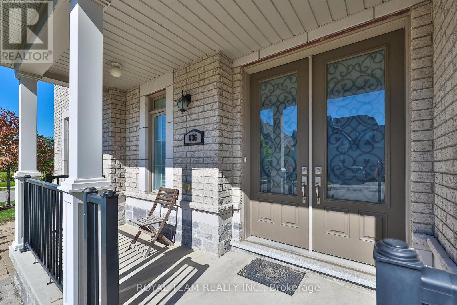 636 Mcgregor Farm Trail, Newmarket, Ontario  L3X 0H3 - Photo 5 - N13852606