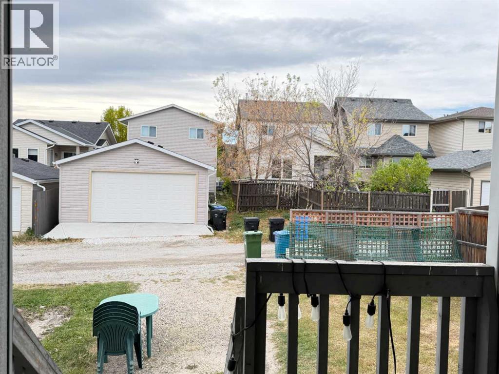 95 Panora Close NW