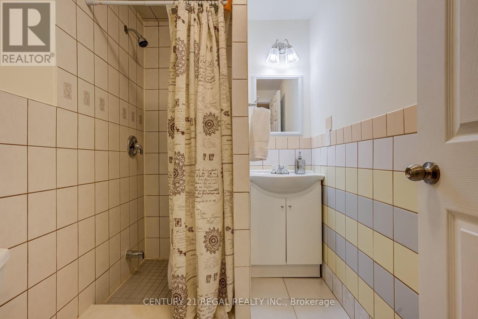 66 Mcechearn Crescent, Caledon, Ontario  L7C 3R4 - Photo 24 - W13852596