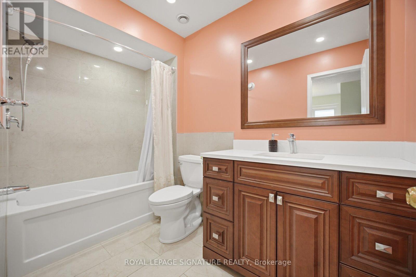 213 Fernforest Drive, Brampton, Ontario  L6R 1T7 - Photo 29 - W13852598