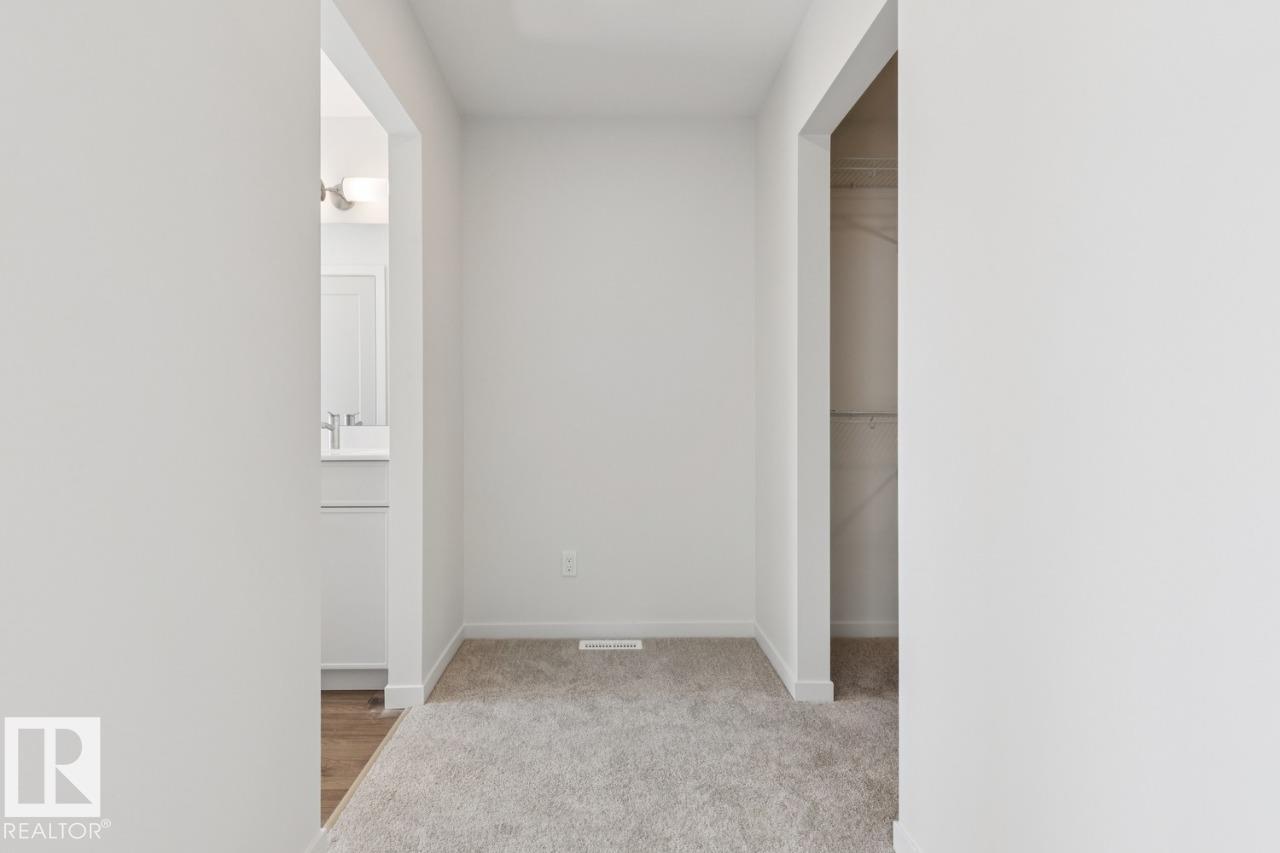 22522 83A AV NW