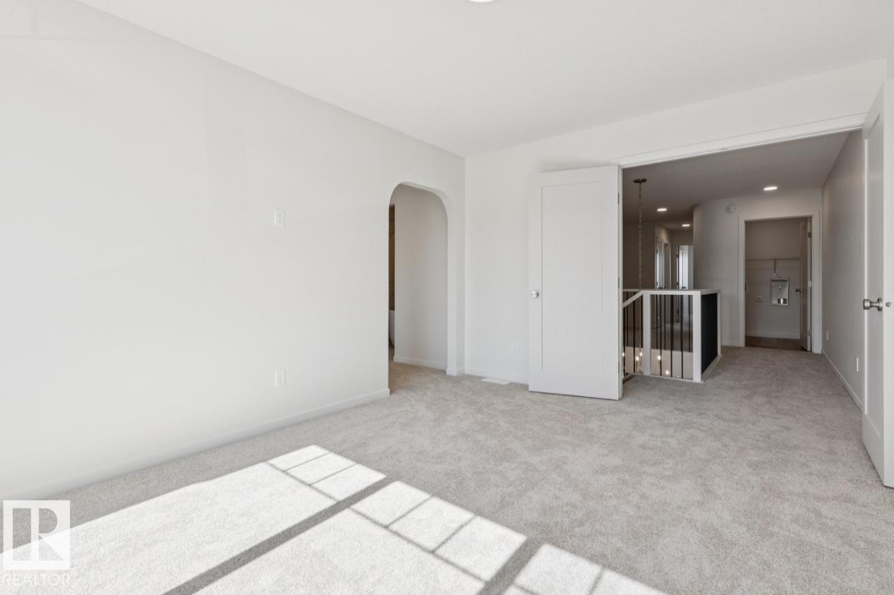 22522 83A AV NW