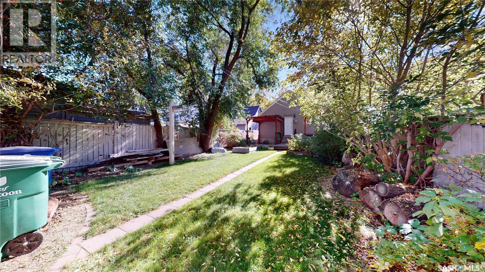 723 9th Street E, Saskatoon, Saskatchewan  S7H 0M6 - Photo 34 - SK050009
