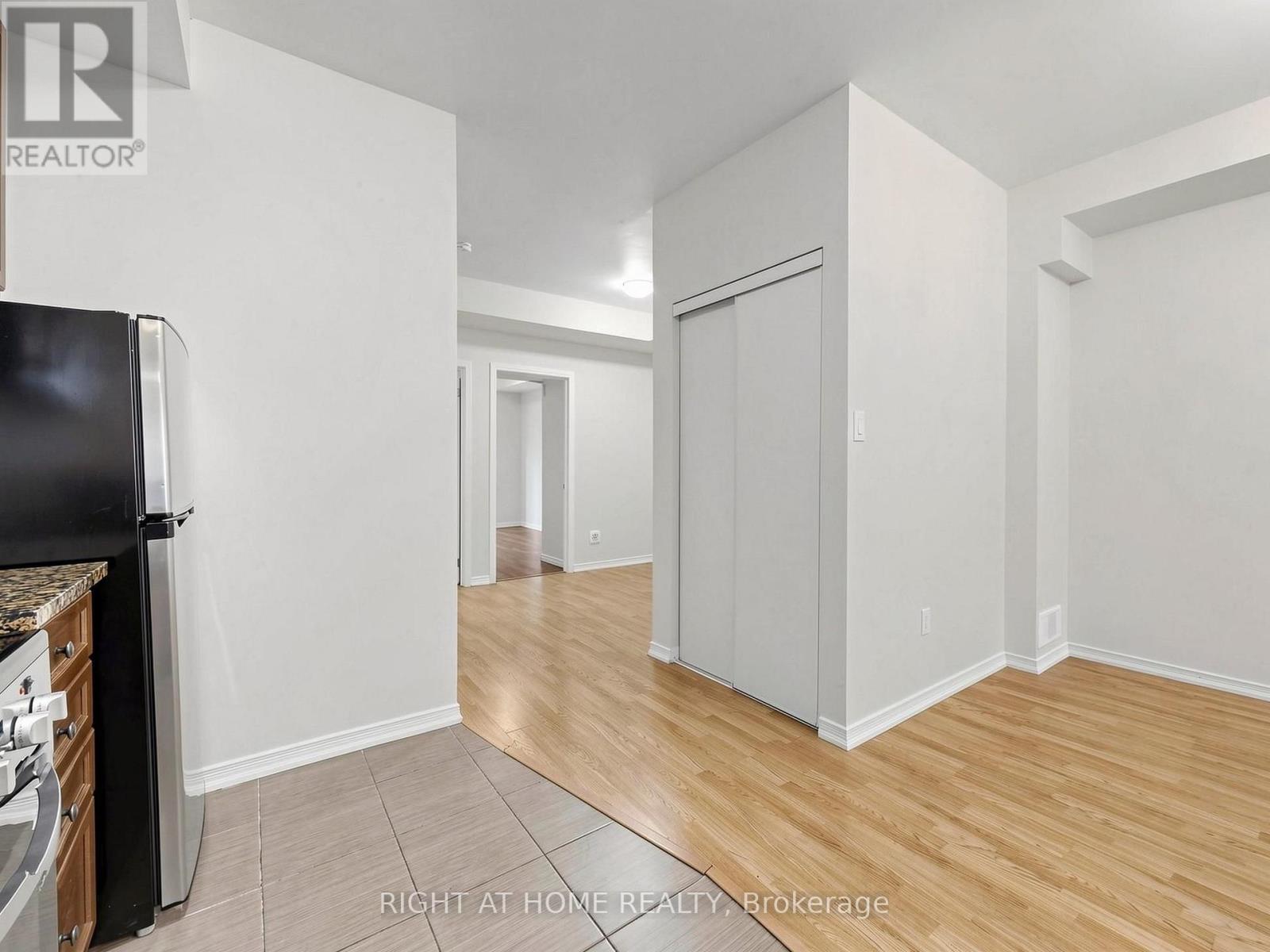 108 - 17 Coneflower Crescent, Toronto, Ontario  M2R 0A5 - Photo 20 - C13852632