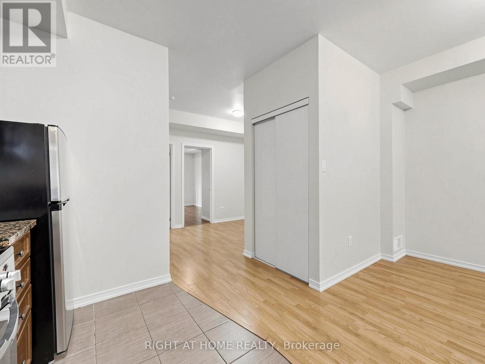 108 - 17 Coneflower Crescent, Toronto, Ontario  M2R 0A5 - Photo 22 - C13852632